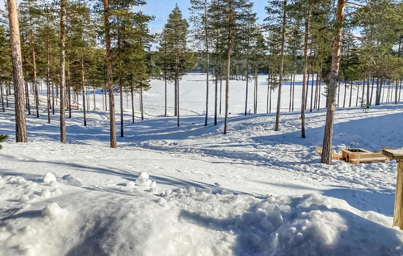 Awesome Home In Saerna With Lake View Ringbo Buitenkant foto